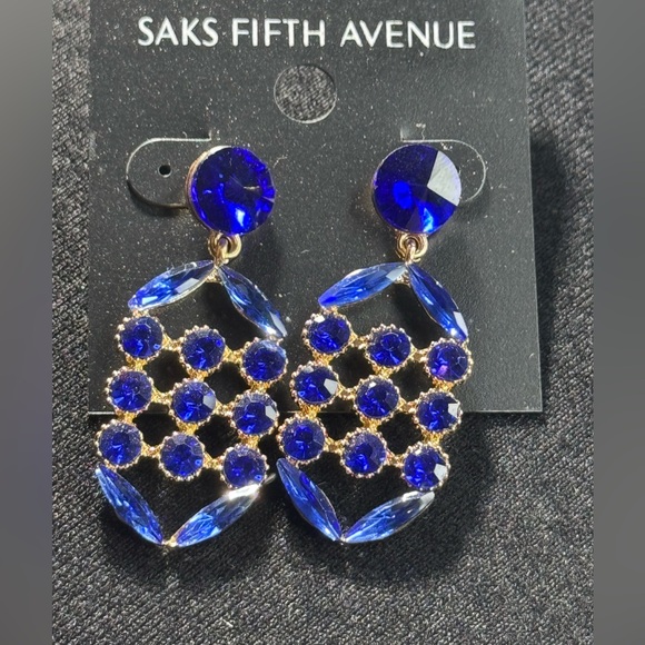 Glamorous Saks Fifth Avenue Blue Crystal Post With Dangle Waffle Design 2in - Picture 2 of 9